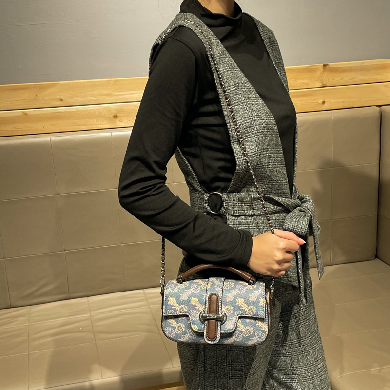 Luxury Hands-Free Designer Dia - Luxury Lifestyle Design 评论和价格