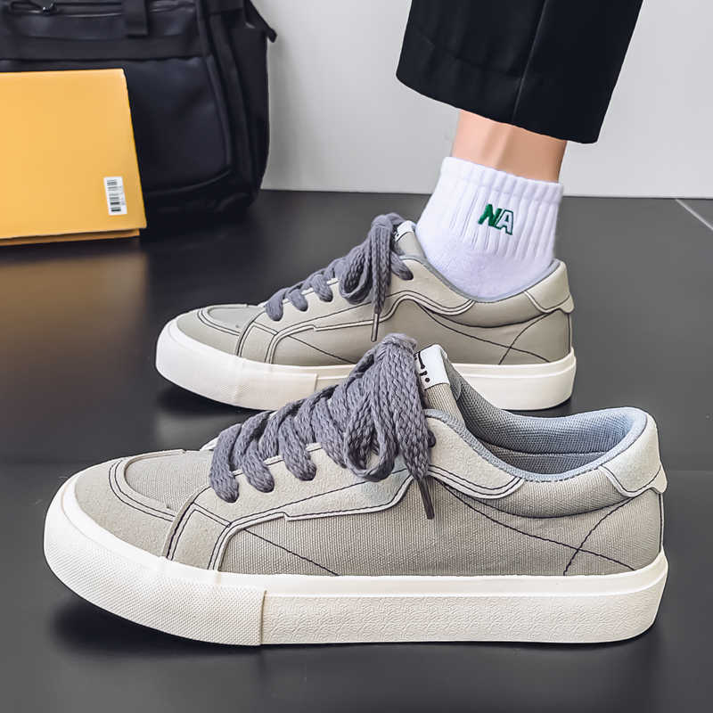 Without Heel Flat-heeled Silve - Luxury Lifestyle Resort 评论和价格